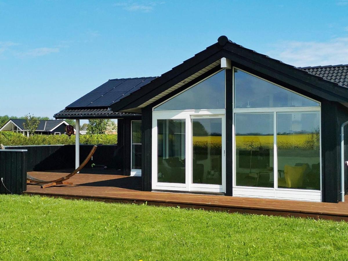 9 Person Holiday Home In Otterup Exterior foto
